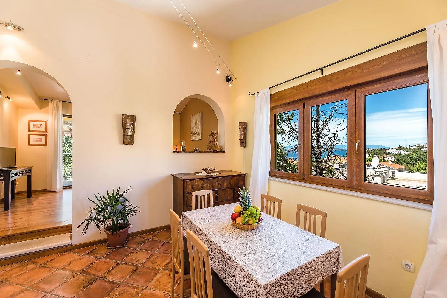 Malerisches Apartment Nur 200 Meter Zum Strand Mit Meerblick, Privatparkplatz, Grillbereich Selce