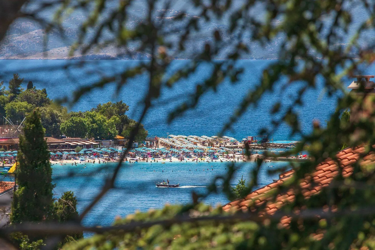 Malerisches Apartment Nur 200 Meter Zum Strand Mit Meerblick, Privatparkplatz, Grillbereich Selce